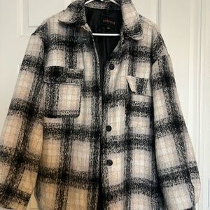 Women’s coat . Fall style coat